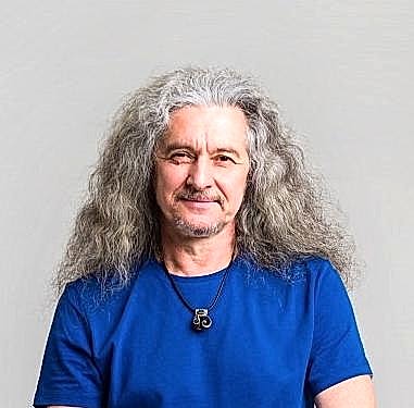 Андрей Лобанов