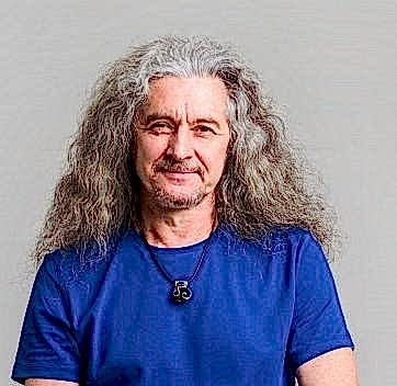 Андрей Лобанов