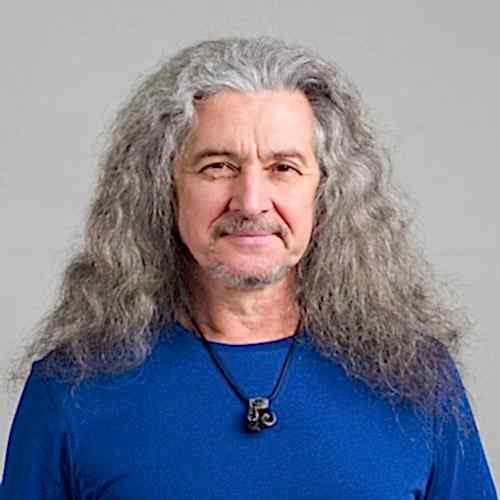 Андрей Лобанов