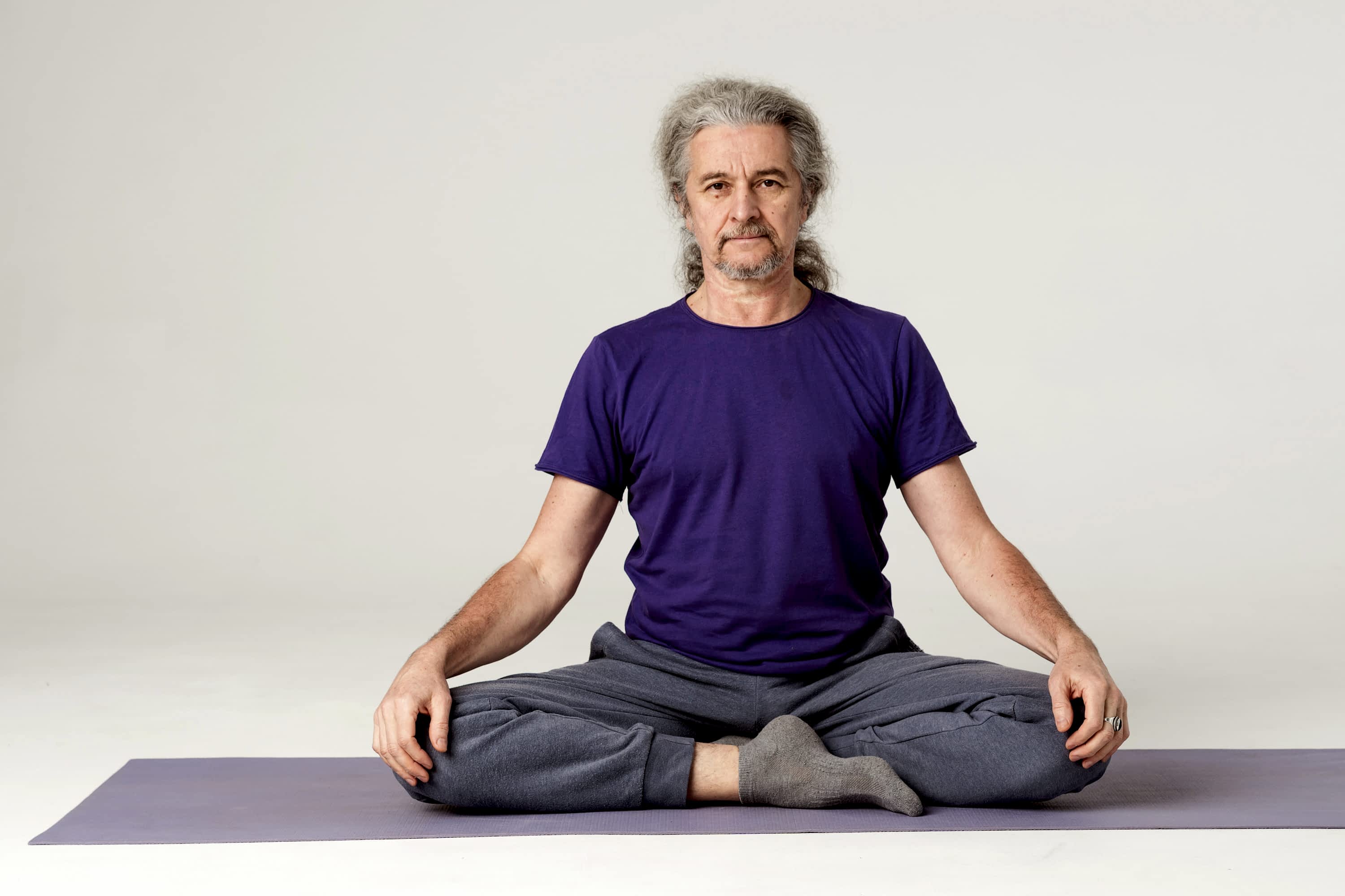 Андрей Лобанов