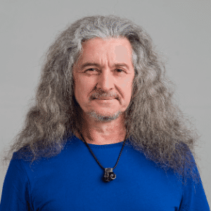 Андрей Лобанов