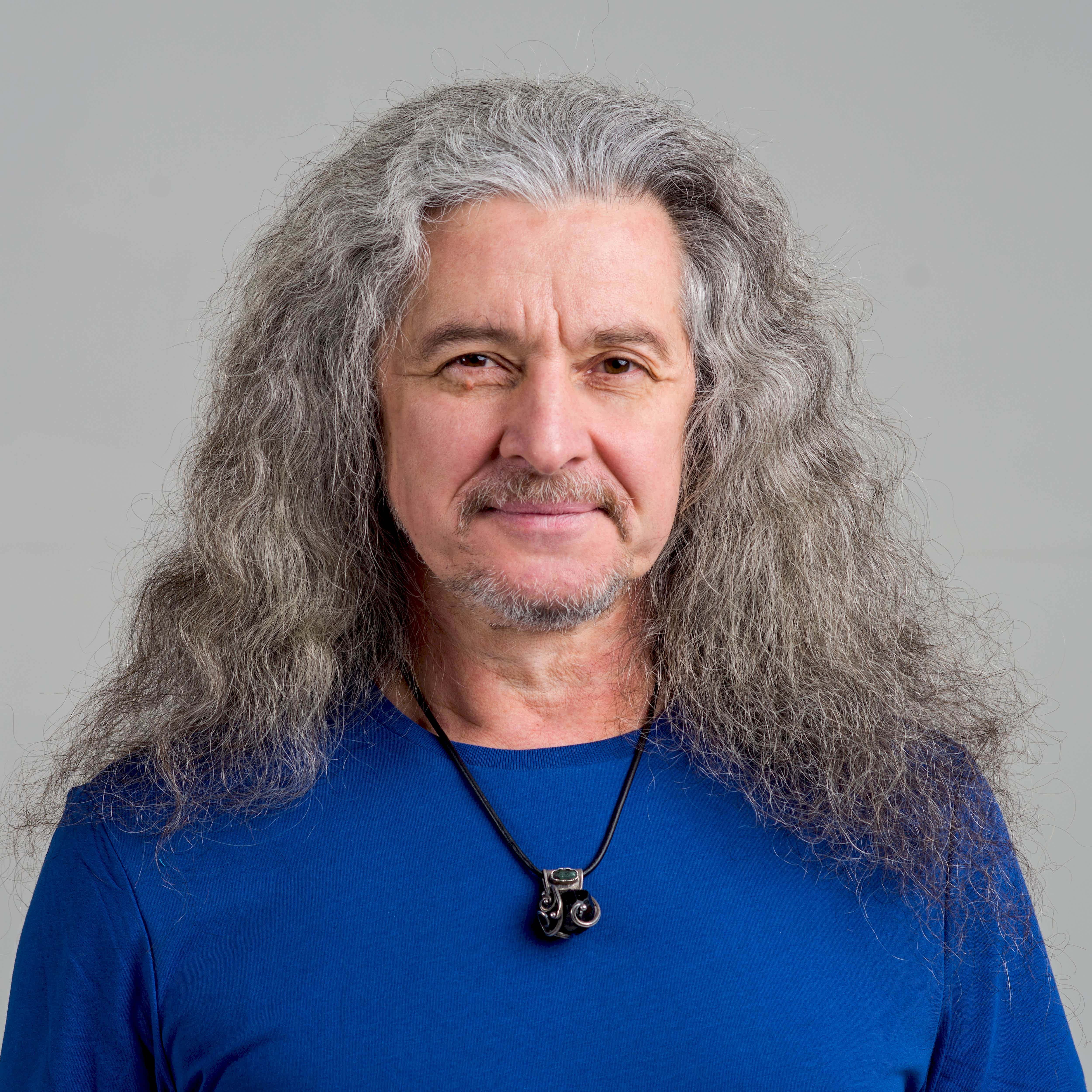 Андрей Лобанов